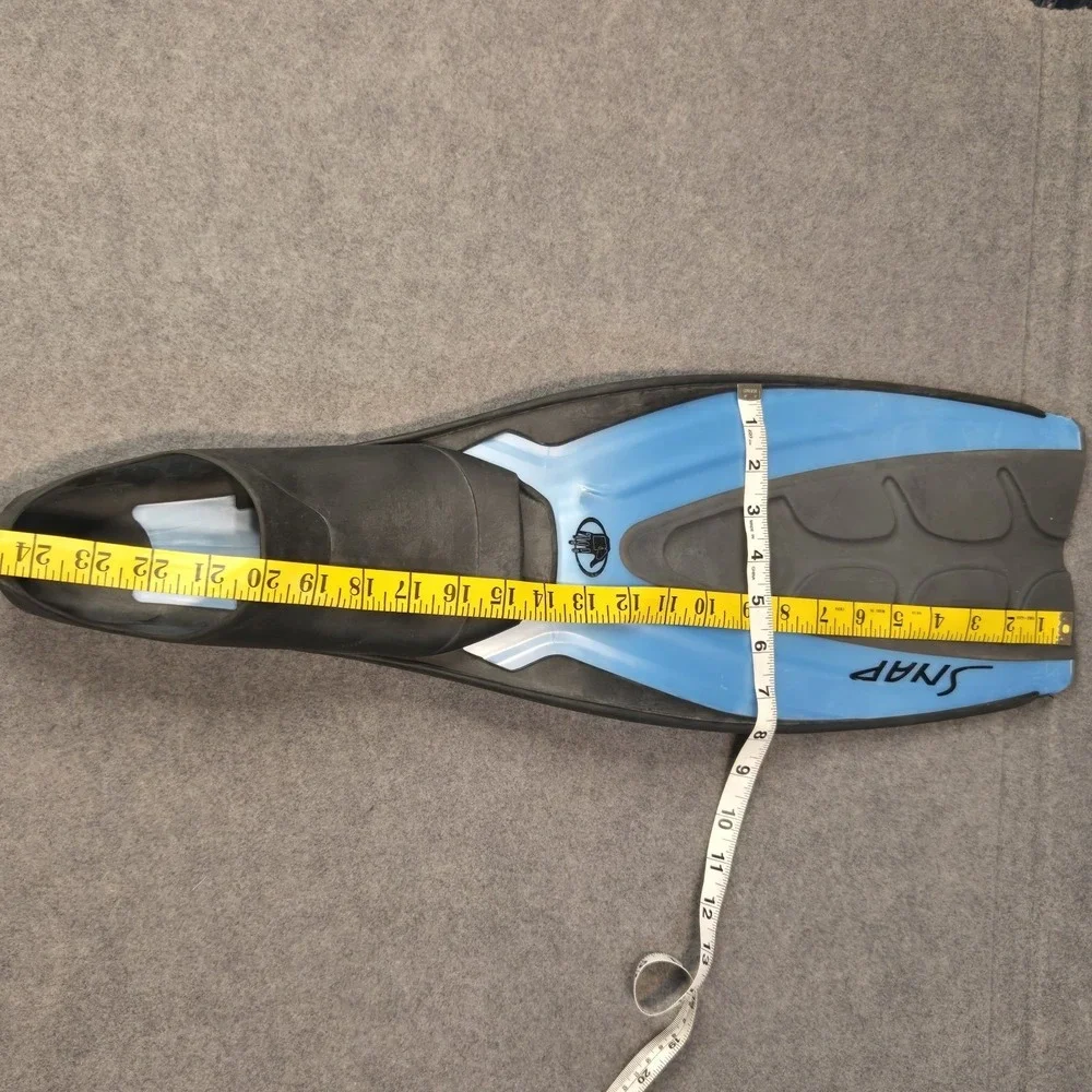 Body Glove Flow Blue & Black Snorkeling Diving Fins, Size ML 42-43  8-9 with bag